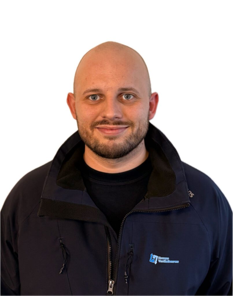 Portræt af Mauritz ventilaionsservice tekniker hos Jysk Ventilationsservice og Horsens Ventilationsrens