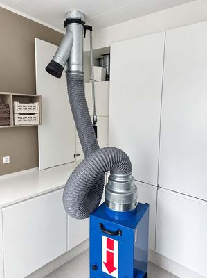 Ventilationsudstyr tilsluttet under rensning af anl&aelig;g